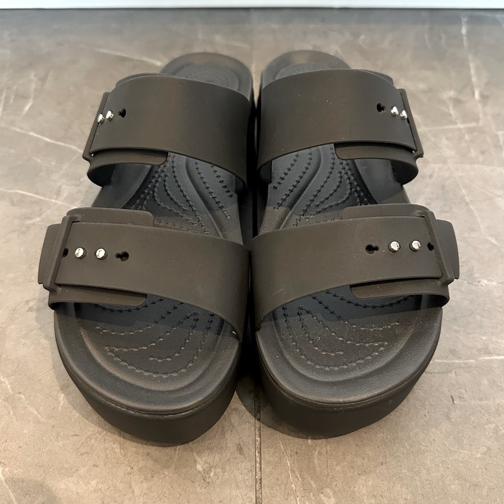 Women's Crocs Brooklyn Sandal Low Wedge
